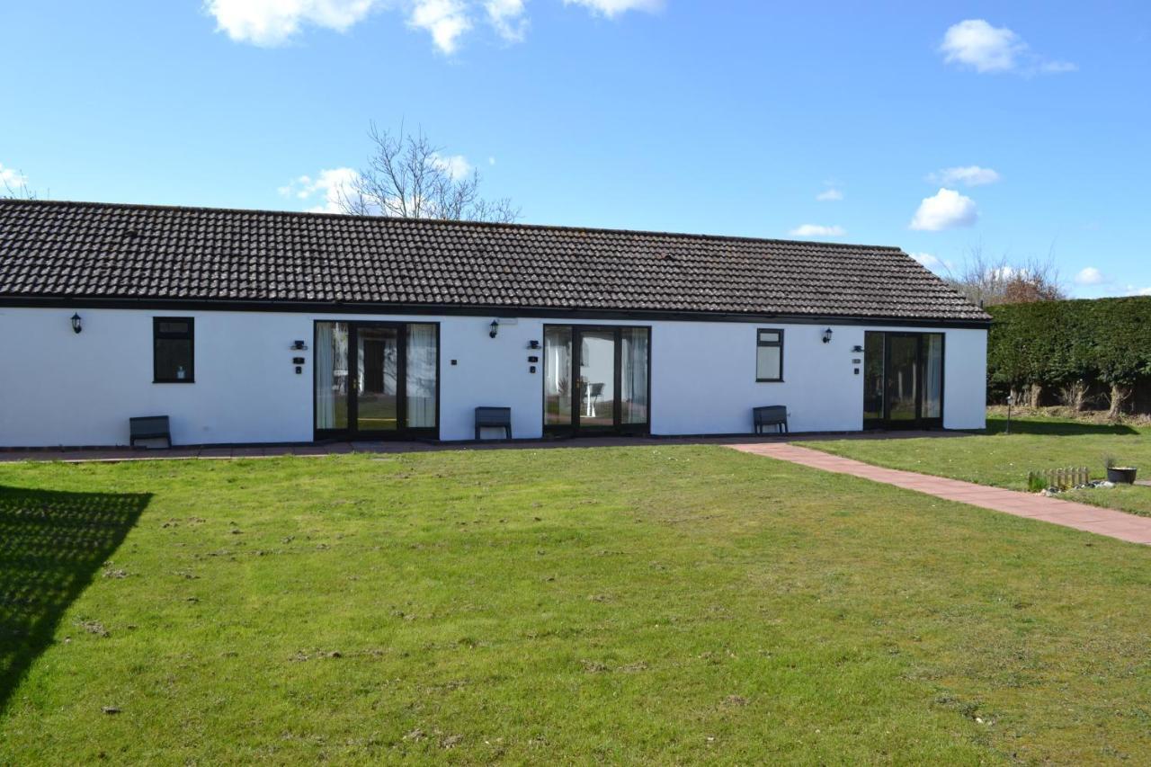Number 6 - Lytton Tree Lodge, Reydon, Southwold Εξωτερικό φωτογραφία